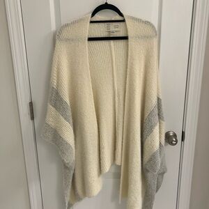 Anthropologie Cream and Gray Knit Poncho
